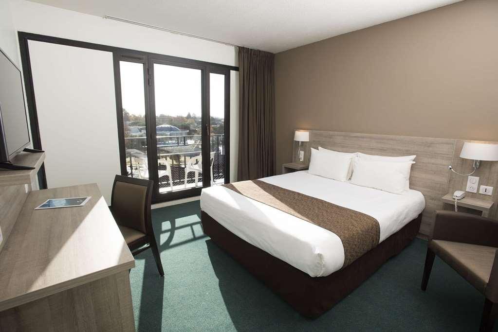 Brit Hotel Du Lac Saint-Paul-les-Dax Bilik gambar