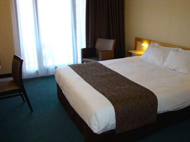 Brit Hotel Du Lac Saint-Paul-les-Dax Bilik gambar